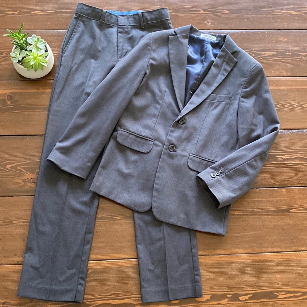 Boys IZOD 2 piece suit